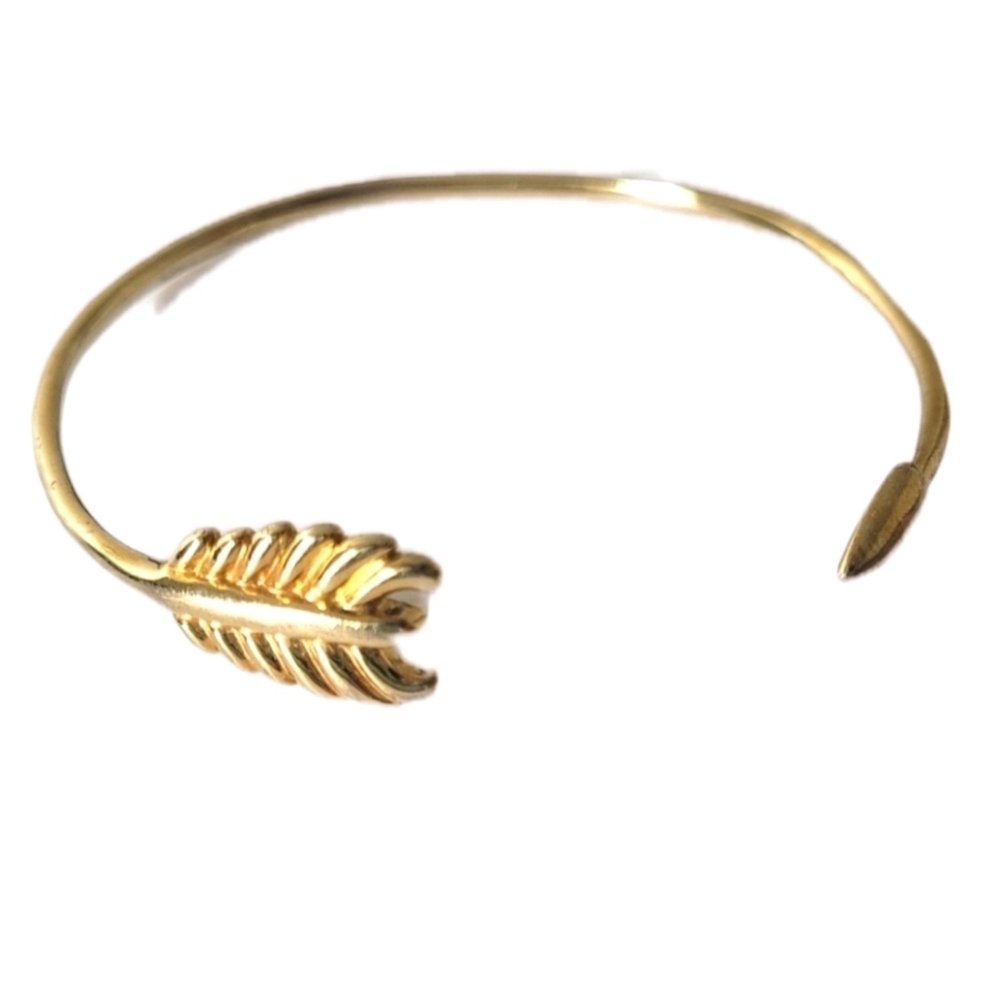 Vintage Gold Tone Arrow Wrap Bracelet Bangle
